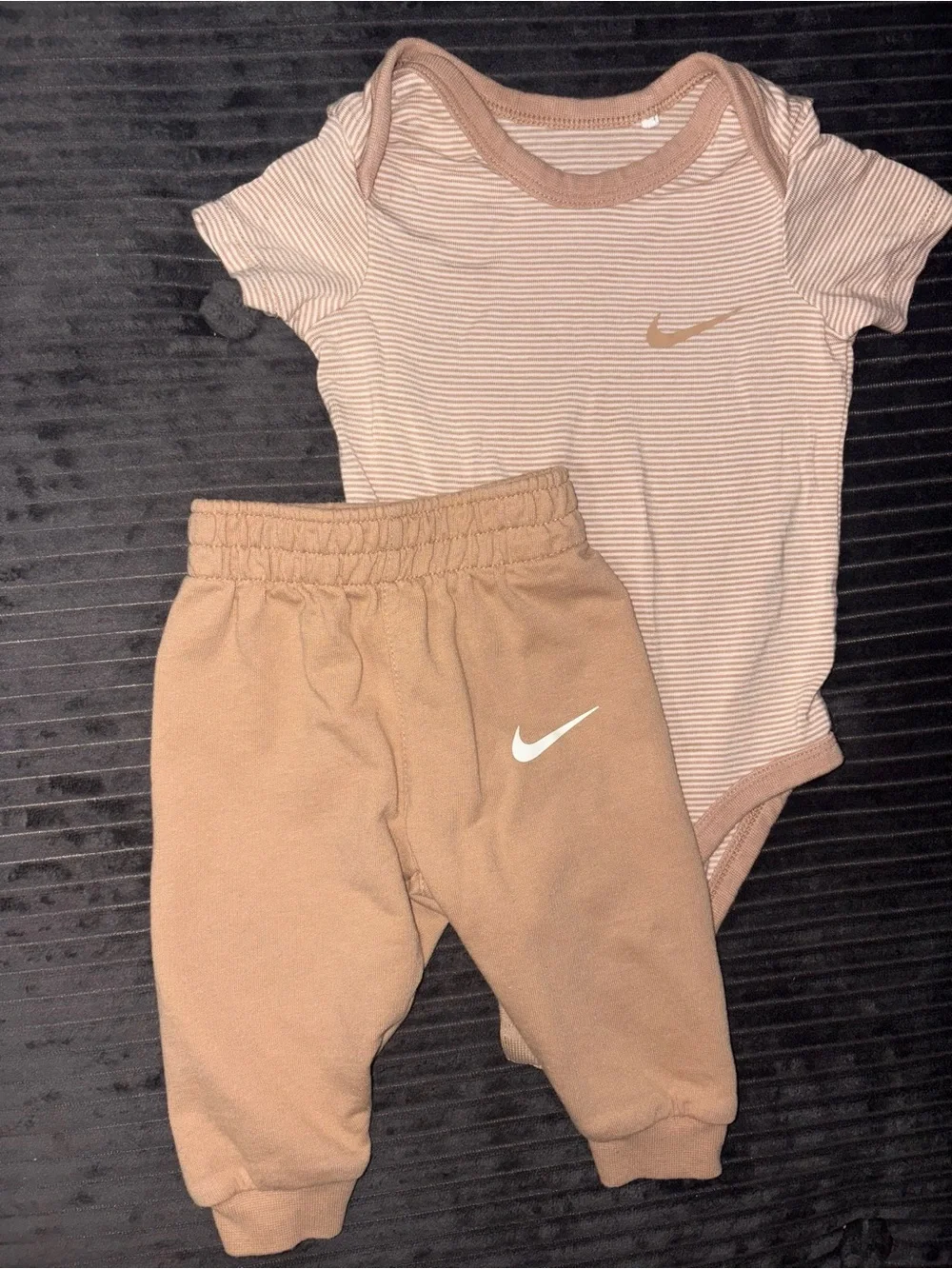 Nike Infant Striped Bodysuit in Light Tan and White